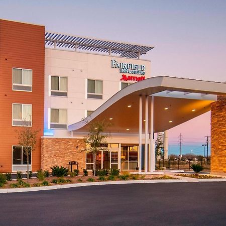 Fairfield Inn & Suites By Marriott San Antonio Brooks City Base Luaran gambar